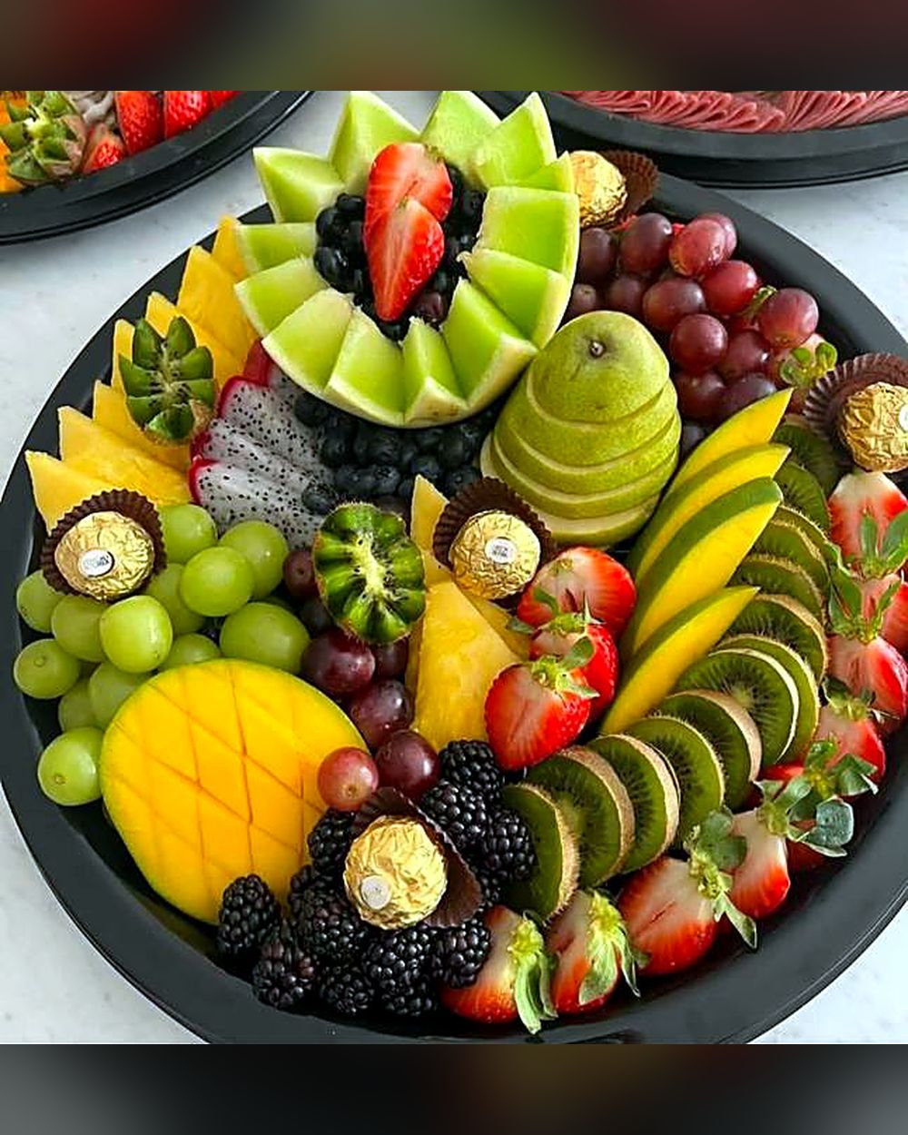 Fresh Fruit Fan